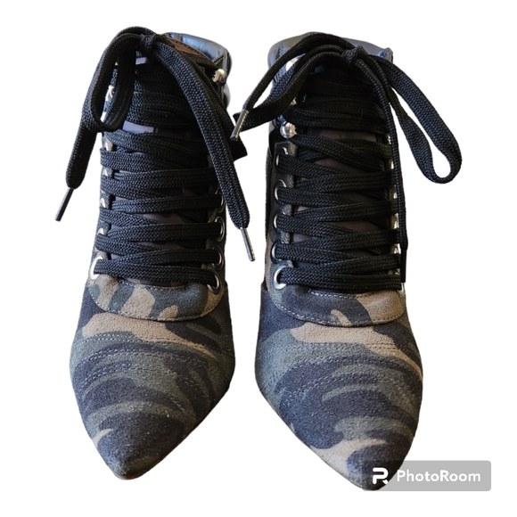 GIANNI BINI Jarret Green/Black Camo Print Suede Lace-up Booties Size 6 - Picture 3 of 16